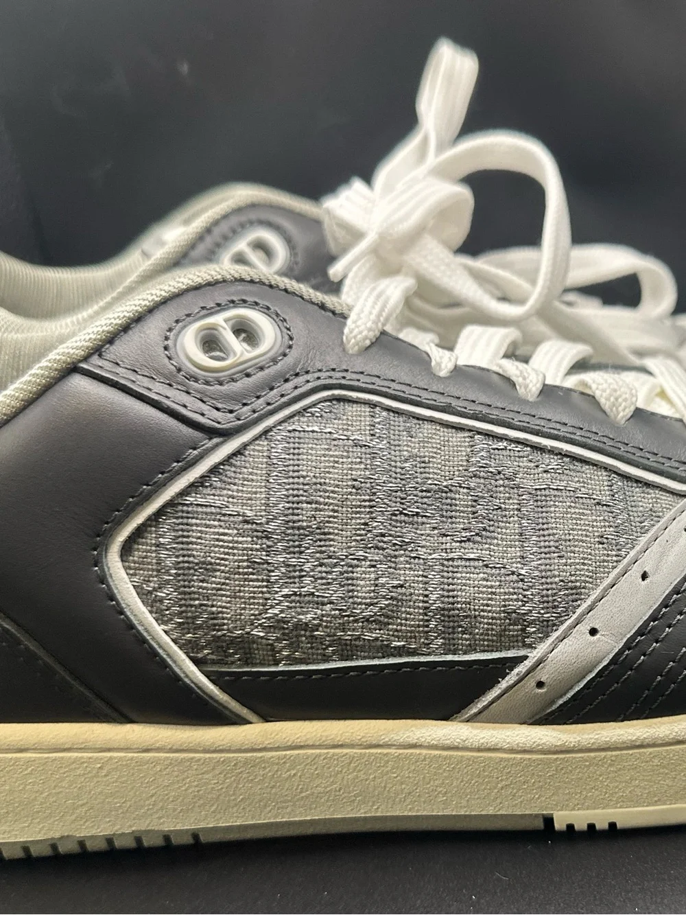 Authentic Men’s Christian Dior B27 Low Top Sneakers EU Size 43 Size US 10